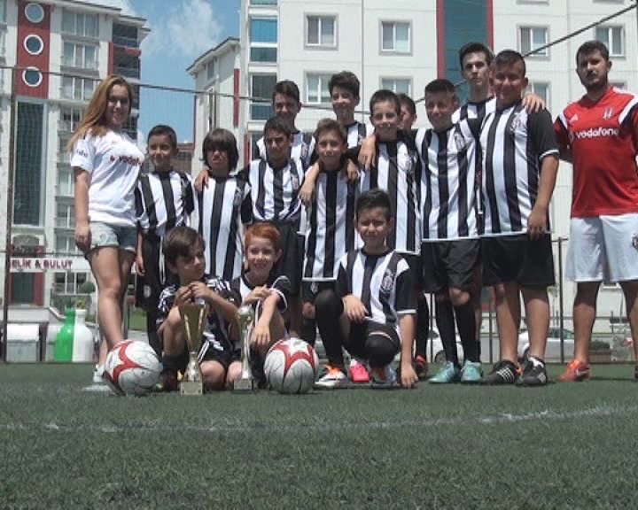 2 KATEGORİDE ŞAMPİYON OLDU