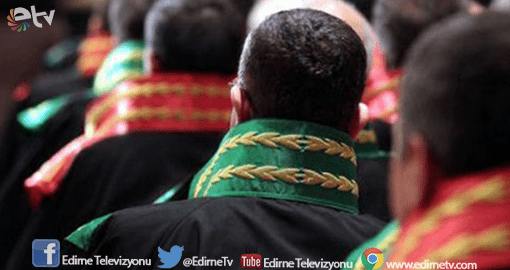 21 ASKERİ HAKİM GÖZALTINDA