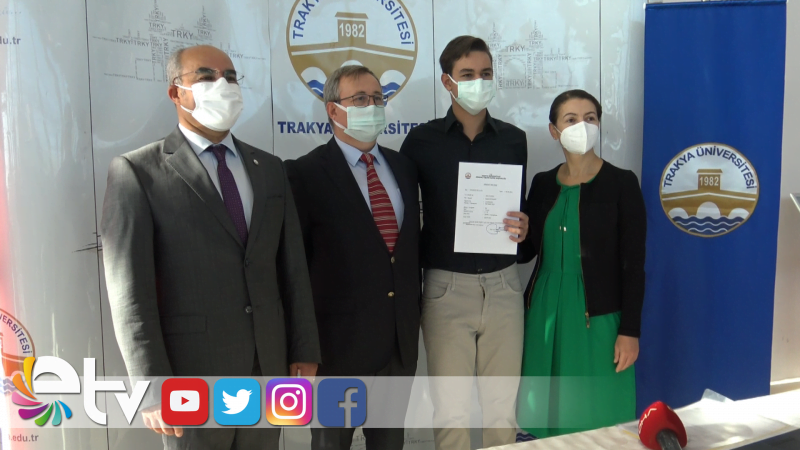 ANNE VE BABASI GİBİ TERCİHİ TIP FAKÜLTESİ’NDEN YANA OLDU