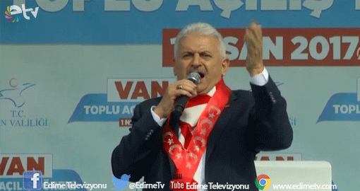 AVRUPA ÜLKELERİNE HAYIR ŞARKISI SÖYLÜYOR