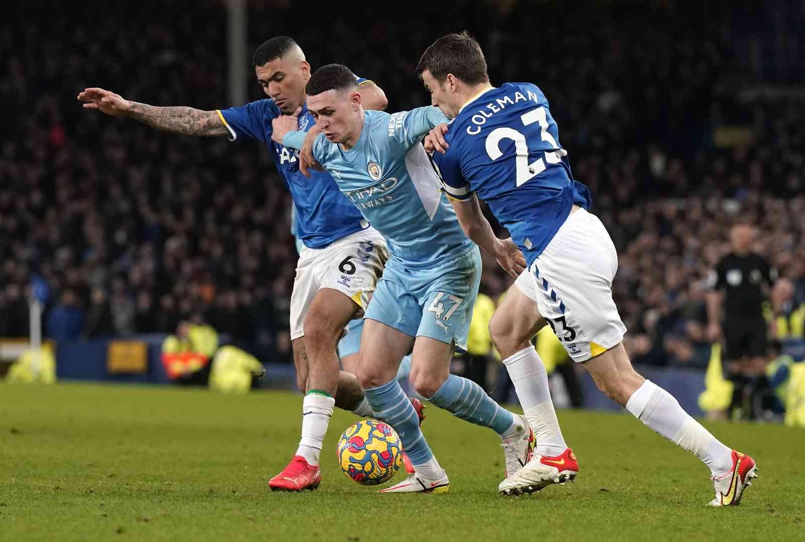 Avrupa’nın 5 büyük liginde son durum Avrupa’nın beş büyük liginde hafta sonu oynanan maçlarda Manchester City, Real Madrid, Bayern Münih ve Paris Saint Germain, kendi liglerinde ...