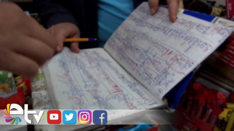 BAKKALLARDA VERESİYE DEFTERLERİ KABARIYOR