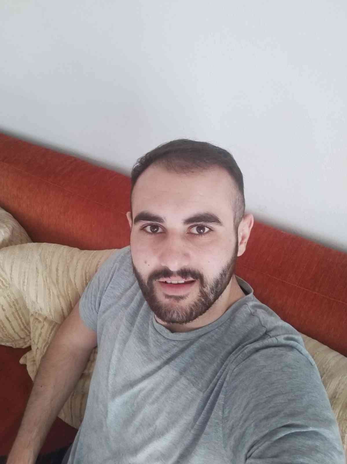 Bursa’da bir kişiyi bıçakla ağır yaralayarak kayıplara karışan 3 kişiden ikisi, Orhangazi Emniyet Müdürlüğü ekiplerinin sıkı takibi sonucu ...