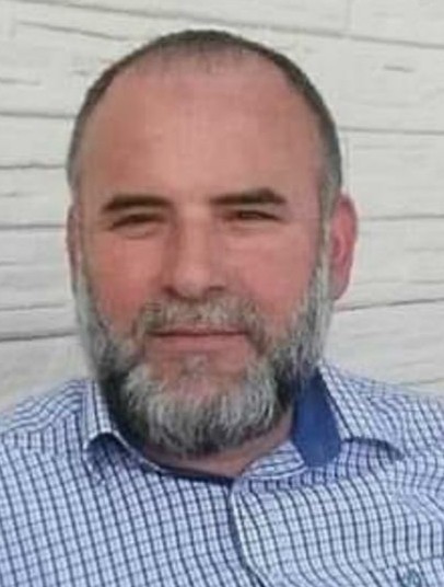 Bursa’da imamı bıçaklayan şüpheli adliyeye sevk edildi Bursa’da geceyi geçirmek için girdiği camide kendisini engellemeye çalışan imamı 3 yerinden bıçakladıktan sonra gözaltına alınan zanlı adliyeye ...