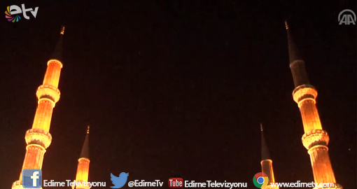 CAMİLERDE FETİH SURESİ OKUNDU