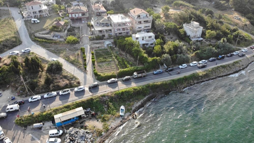 Çanakkale’de trafiğe kayıtlı araç sayısı 248 bin 902 oldu Çanakkale’de trafiğe kayıtlı taşıt sayısı Ocak ayı sonu itibarıyla 248 bin 902 oldu. Türkiye İstatistik Kurumu (TÜİK) verilerine göre, Ocak ...