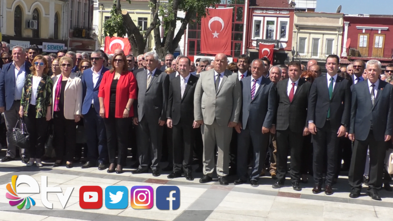 CHP’DEN AYRI ÇELENK