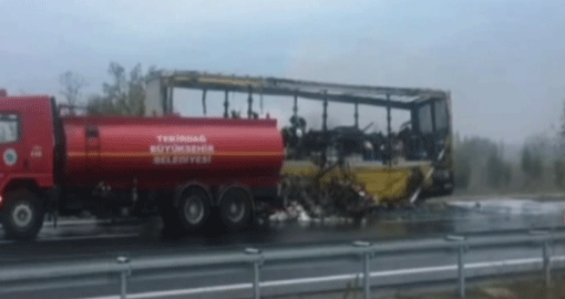 ÇORLU’DA TIR YANDI