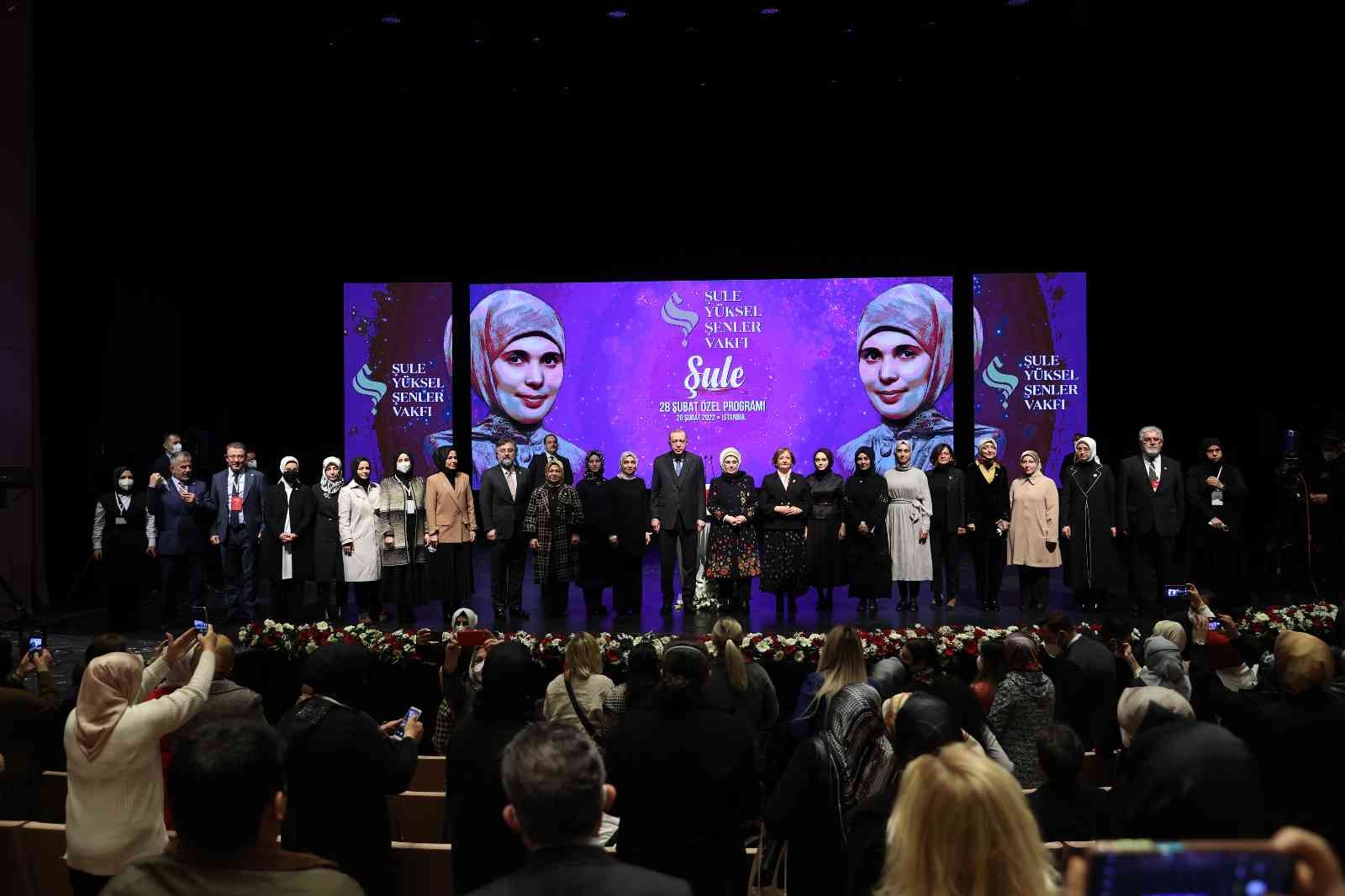 Cumhurbaşkanı Recep Tayyip Erdoğan, Şule Yüksel Şenler Vakfı Tanıtımı ve “Şule” Belgeseli gösteriminde yaptığı konuşmada “Biz bugün burada fikrin ...