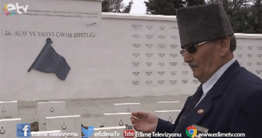 DEDESİNİN KAHRAMANLIKLARINI UNUTAMIYOR