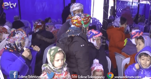 DEPREMDE YÜZLERCE İNSAN EVSİZ KALDI