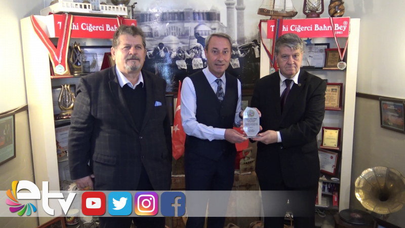 DİNAR’A ‘TANITIM’ PLAKETİ