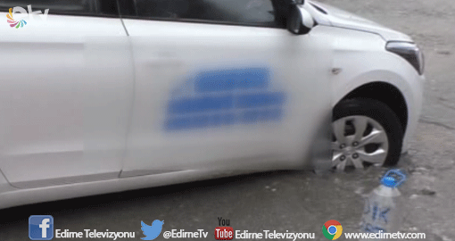 EDİRNE’DE YOL ÇÖKTÜ!