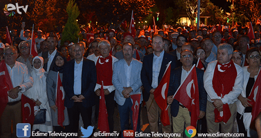 EDİRNELİLER SOKAKLARA SIĞMADI