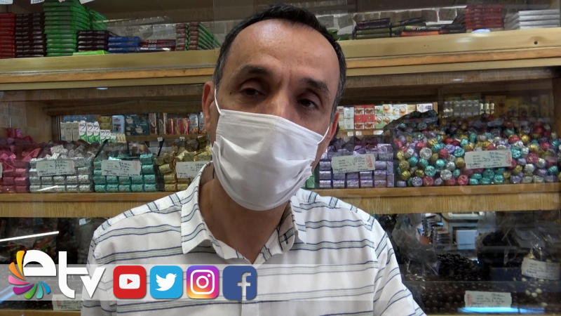 ESNAF AÇILMAYI BEKLİYOR