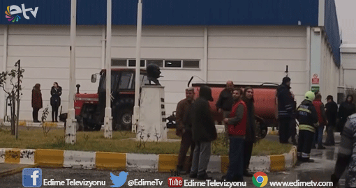FABRİKADA YANGIN ÇIKTI
