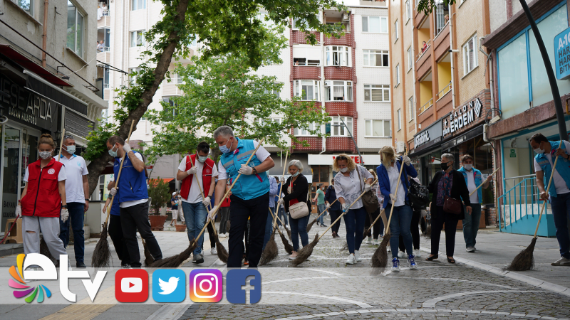 GERENLİ SÜPÜRGEYİ KAPTI SOKAKLARI SÜPÜRDÜ!