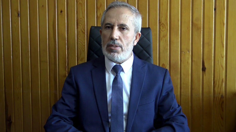 HURMA YA DA SU İLE İFTAR AÇMAK SÜNNETTİR