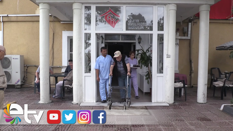 HUZUREVİ SAKİNLERİ