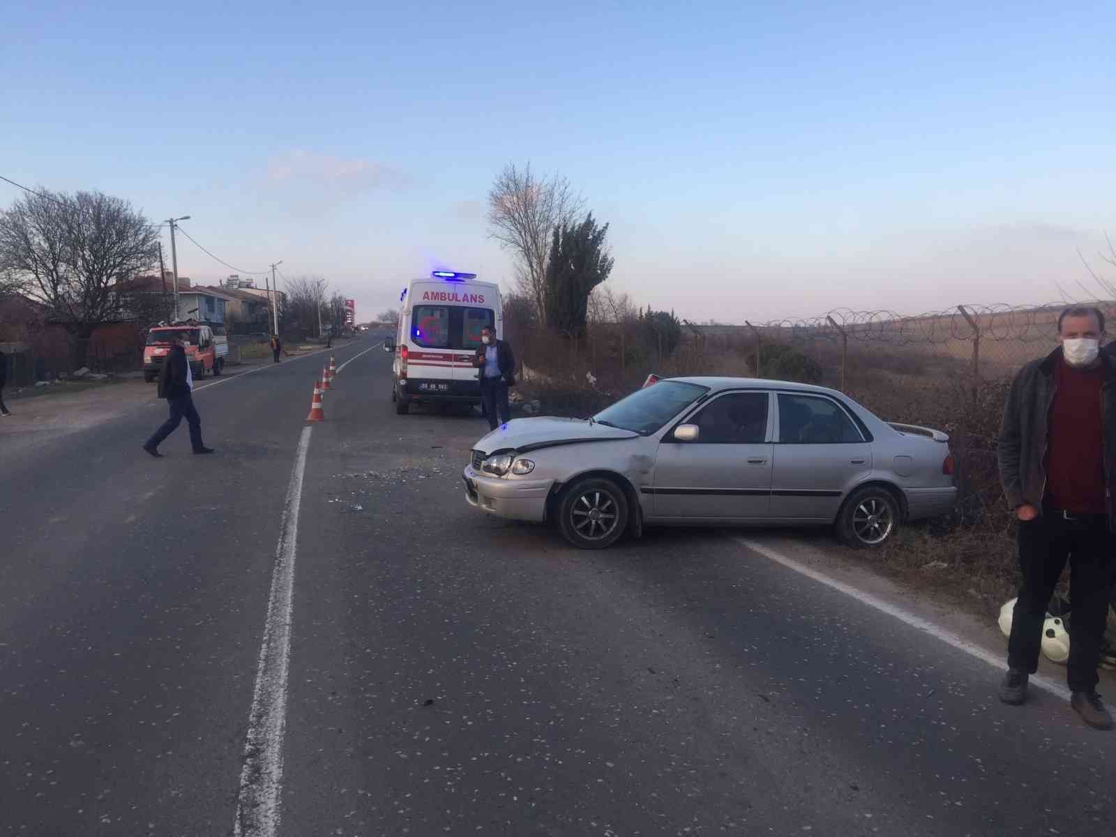 İki otomobil çarpıştı; 1 yaralı Tekirdağ’ın Malkara ilçesi’nde iki otomobilin çarpışması sonucu meydana gelen trafik kazasında bir kişi yaralandı. Kaza, Malkara-Hayrabolu yolu ...