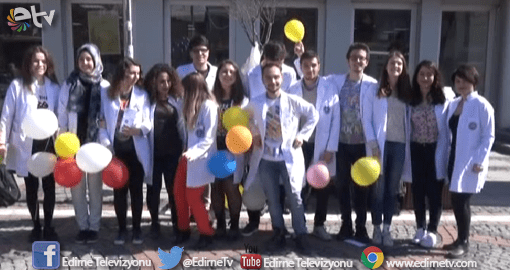 İNSAN HAKLARINI ANLATTILAR
