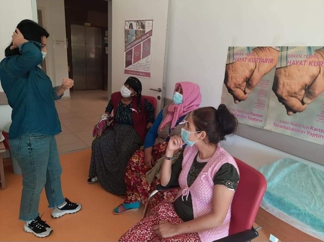 İpsala’ya bağlı köylerde kanser taraması yapılıyor İpsala Toplum Sağlığı Merkezi tarafından Gezici Kanser Tarama Aracı, ilçe ve köylerdeki hizmetlerini sürdürüyor. Hizmetlerine devam eden İpsala ...