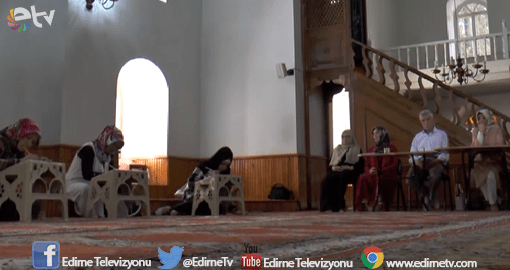 İŞİTME ENGELLİLERİN UMRE YARIŞI