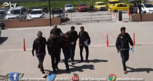 KAÇAMAYINCA KAÇAKÇI OLDU