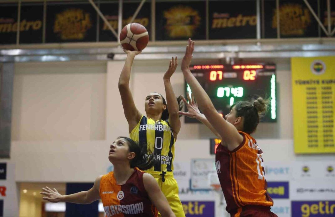kadinlar-basketbol-super-liginde-derbi-heyecani-DPFG8v7h.jpg
