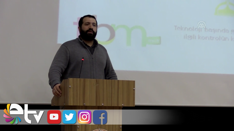 KADINLAR TELEFONDA DAHA FAZLA OYUN OYNUYOR