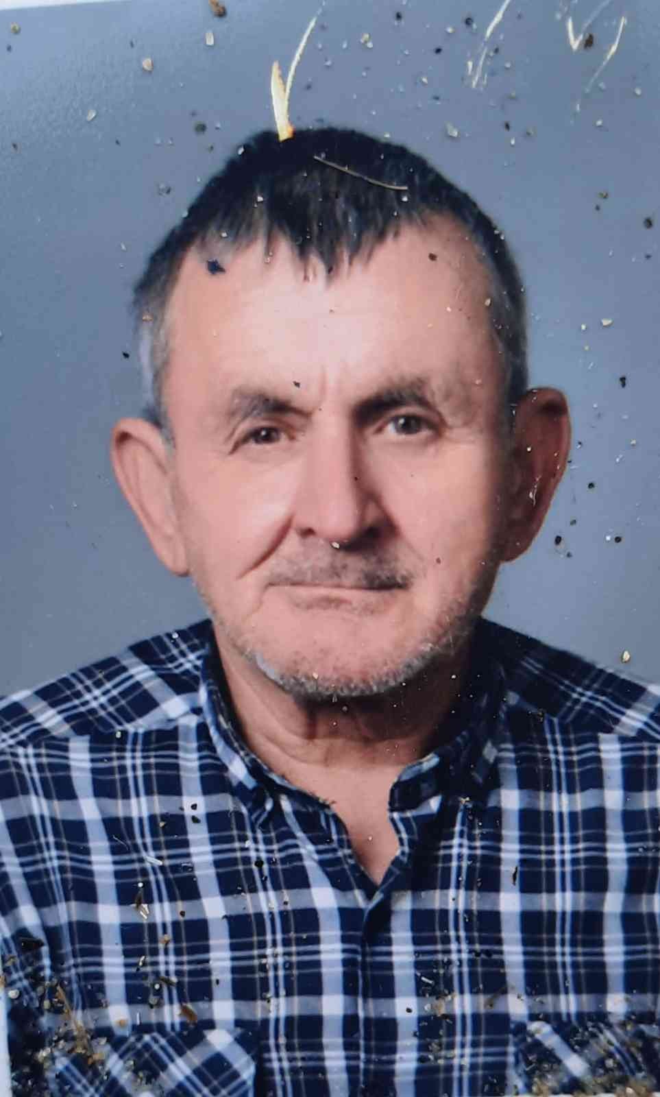 Kayıp balıkçının cansız bedenine ulaşıldı Çanakkale’de balık avlamak için açıldığı denizde kaybolan denizcinin 3 gün sonra cansız bedenine ulaşıldı. Çanakkale’nin Bozcaada ilçesi ...