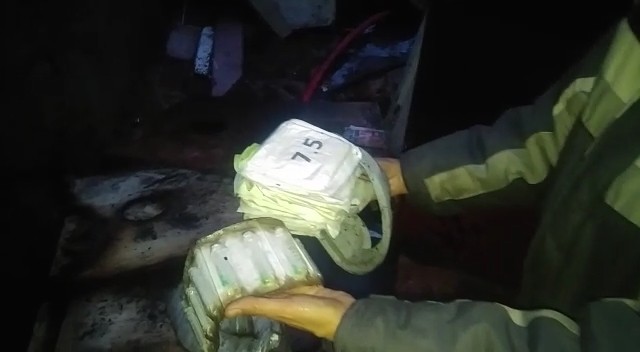 Kınalıada’da yangın paniği: Maltepe ve Burgazada’dan ekipler sevk edildi İstanbul Kınalıada’da bulunan bir depoda yangın çıktı. Yangın söndürme çalışmalarına Maltepe ve Burgazada’dan da ekipler sevk edildi. Yangın kısa ...