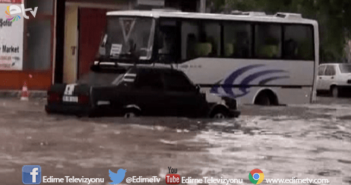 KIRKLARELİ’DE ŞİDDETLİ SAĞANAK