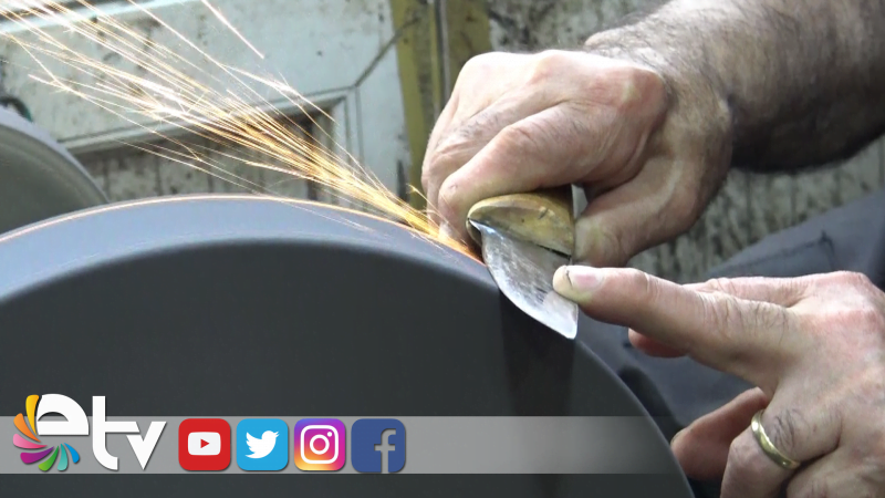 KURBAN BIÇAKLARI BİLENİYOR