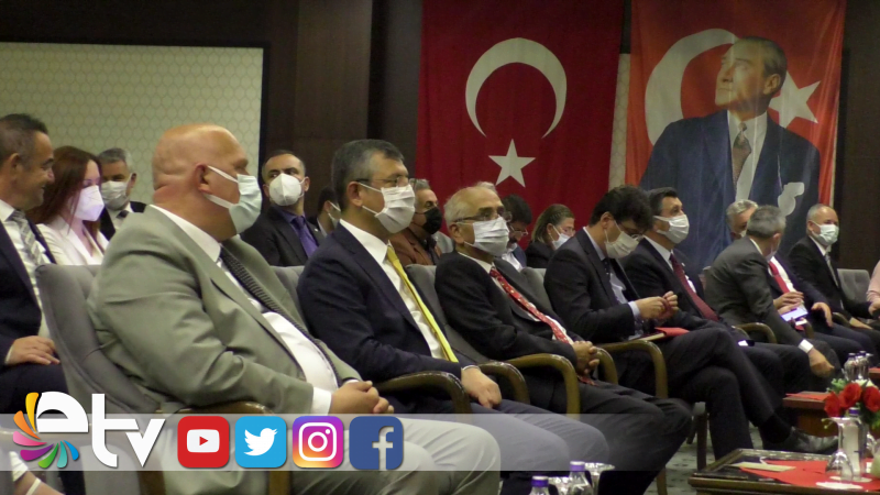 ‘LAİKLİK ÜZERİNE DÜŞÜNCELER PANELİ’ DÜZENLENDİ