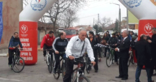 LALAPAŞA İÇİN PEDAL ÇEVİRDİLER