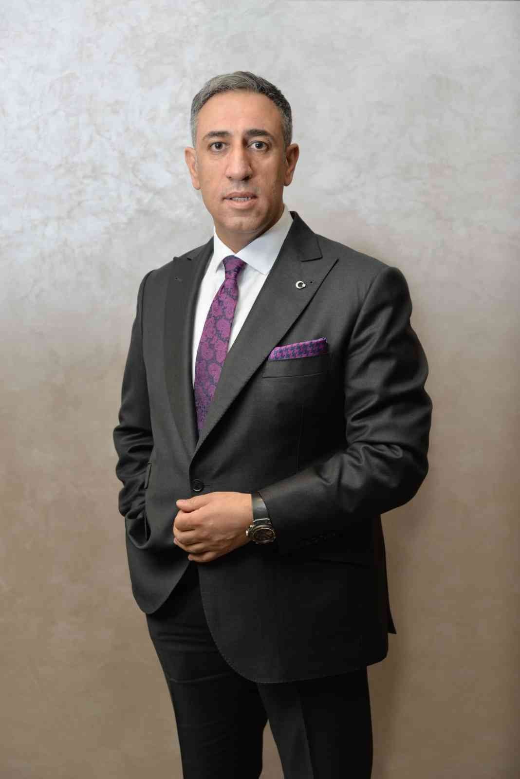 Laleli’den Ukrayna’ya destek Laleli esnafı, savaş nedeniyle İstanbul’da kalan Ukraynalı iş adamlarını misafir edecek. Laleli Sanayici ve İşadamları Derneği Başkanı Gıyasettin ...