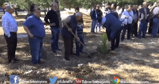 MAHALLELİNİN YEŞİL ALAN MÜCADELESİ