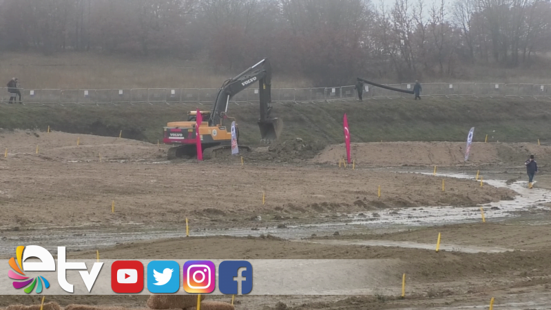 MOTOKROS YARIŞLARINA SAĞANAK ENGELİ