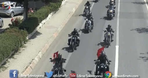 MOTOSİKLETÇİLERDEN VEFA GEZİSİ