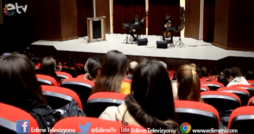 NKÜ'DE VİYOLONSEL VE GİTAR DUO KONSERİ
