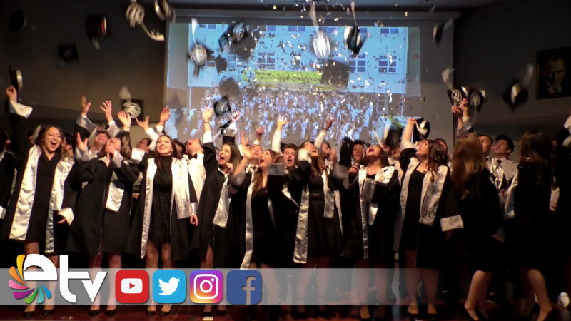 ÖĞRENCİLERİN MEZUNİYET COŞKUSU