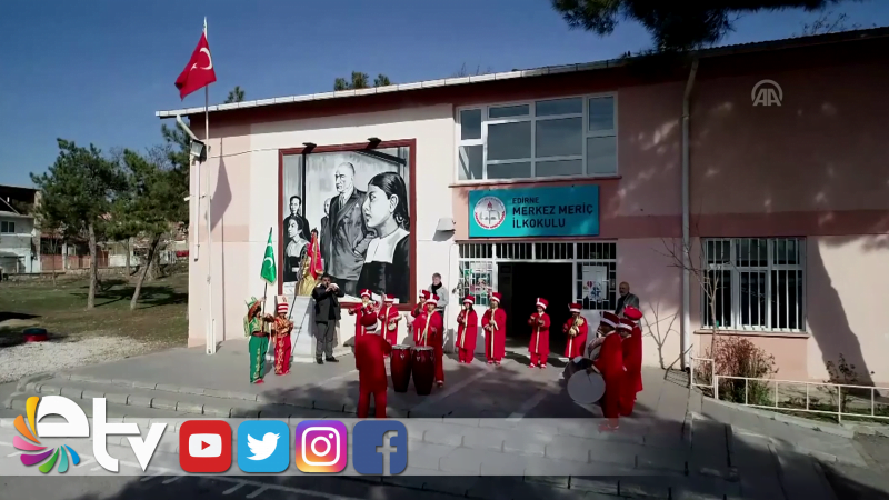 OKULDAN KAÇAN ÖĞRENCİLERE MEHTERLE