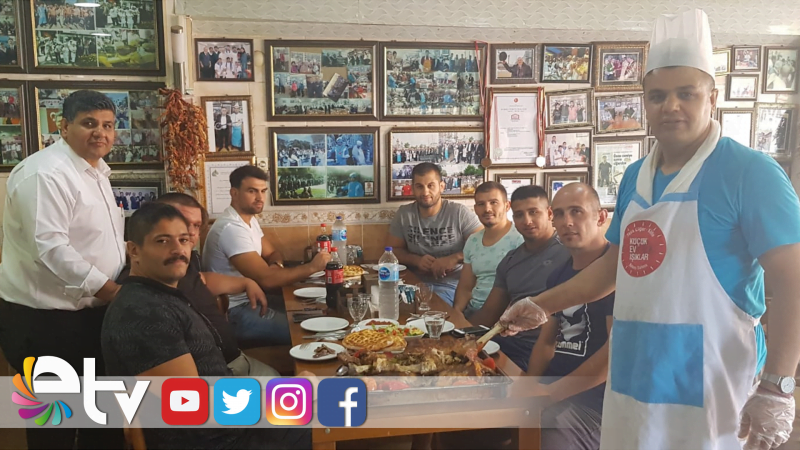 PEHLİVANLARA KUZU ÇEVİRME