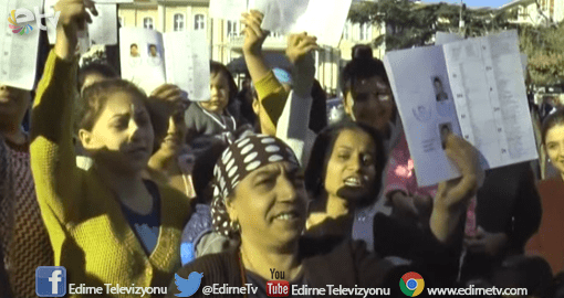 ROMANLARI SEVİNDİRDİ