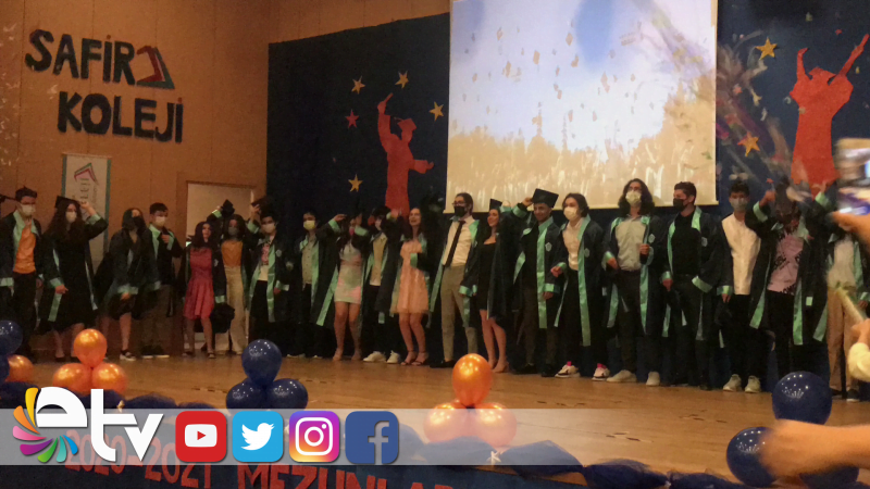 SAFİR ÖĞRENCİLERİNİN MEZUNİYET SEVİNCİ