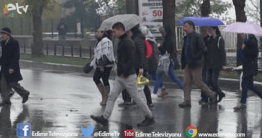 SAĞANAK YAĞIŞ TRAKYA’DA ETKİLİ OLDU