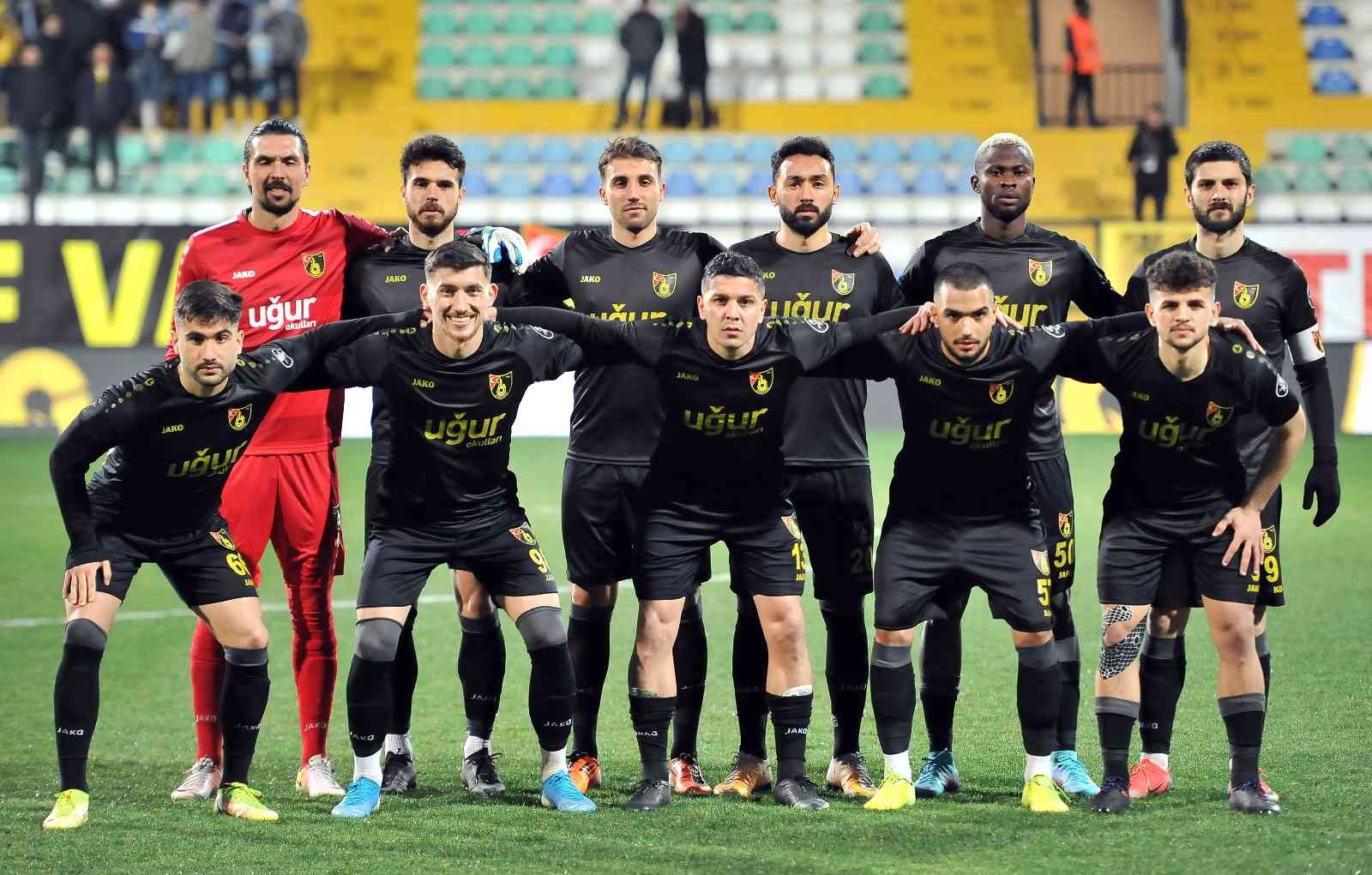 Spor Toto 1. Lig’in 27. haftasında İstanbulspor, sahasında karşılaştığı Kocaelispor ile 1-1 berabere kaldı. Maçtan dakikalar 42. dakikada ...