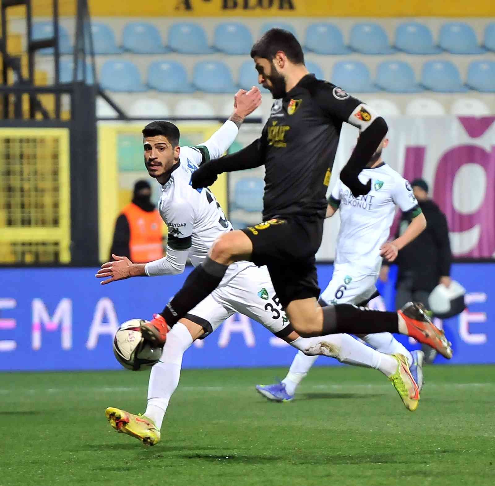 Spor Toto 1. Lig’in 27. haftasında İstanbulspor, sahasında karşılaştığı Kocaelispor ile 1-1 berabere kaldı. Maçtan dakikalar 42. dakikada ...