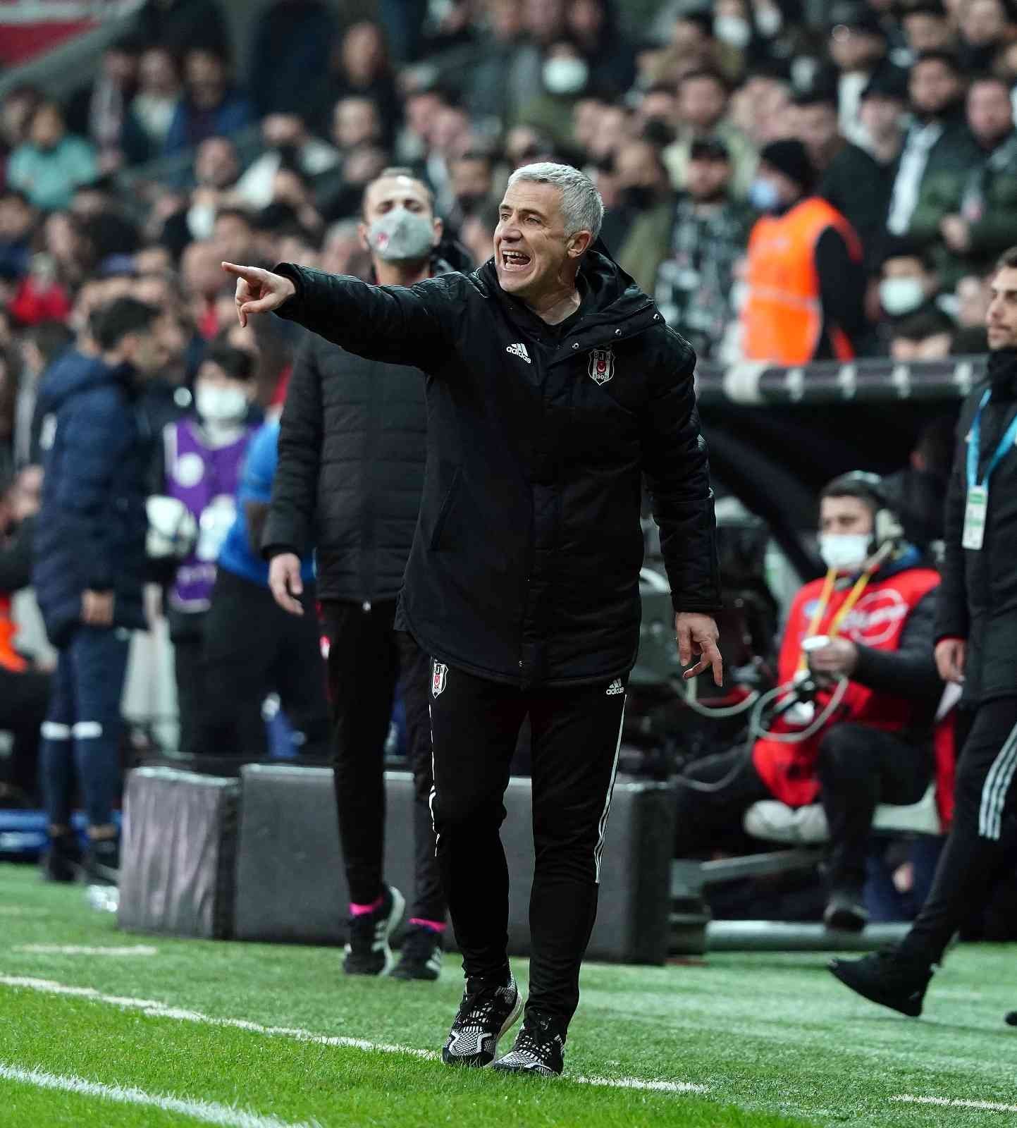 Spor Toto Süper Lig: Beşiktaş: 1 - Altay: 0 (Maç sonucu) Spor Toto Süper Lig’in 26. haftasında Beşiktaş, Altay’ı ağırladı. Müsabaka siyah-beyazlı ekibin 1-0’lık üstünlüğüyle sona erdi. Maçtan ...